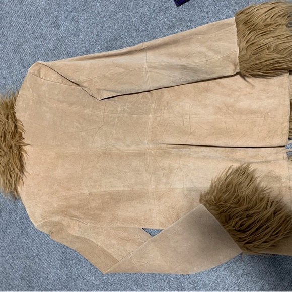 Super cute coat - Picture 5 of 5